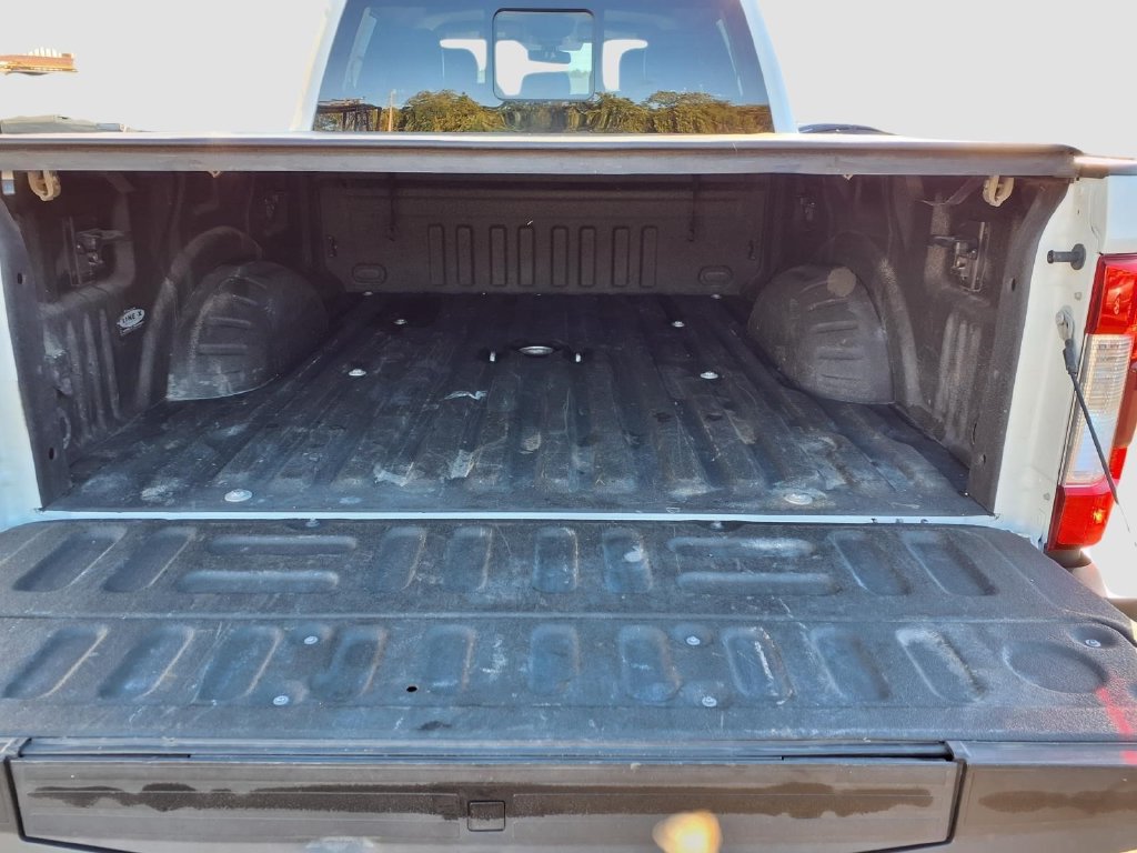 Certified 2019 Ford F250 Lariat w/ Lariat Ultimate Package AWD/4WD image 30