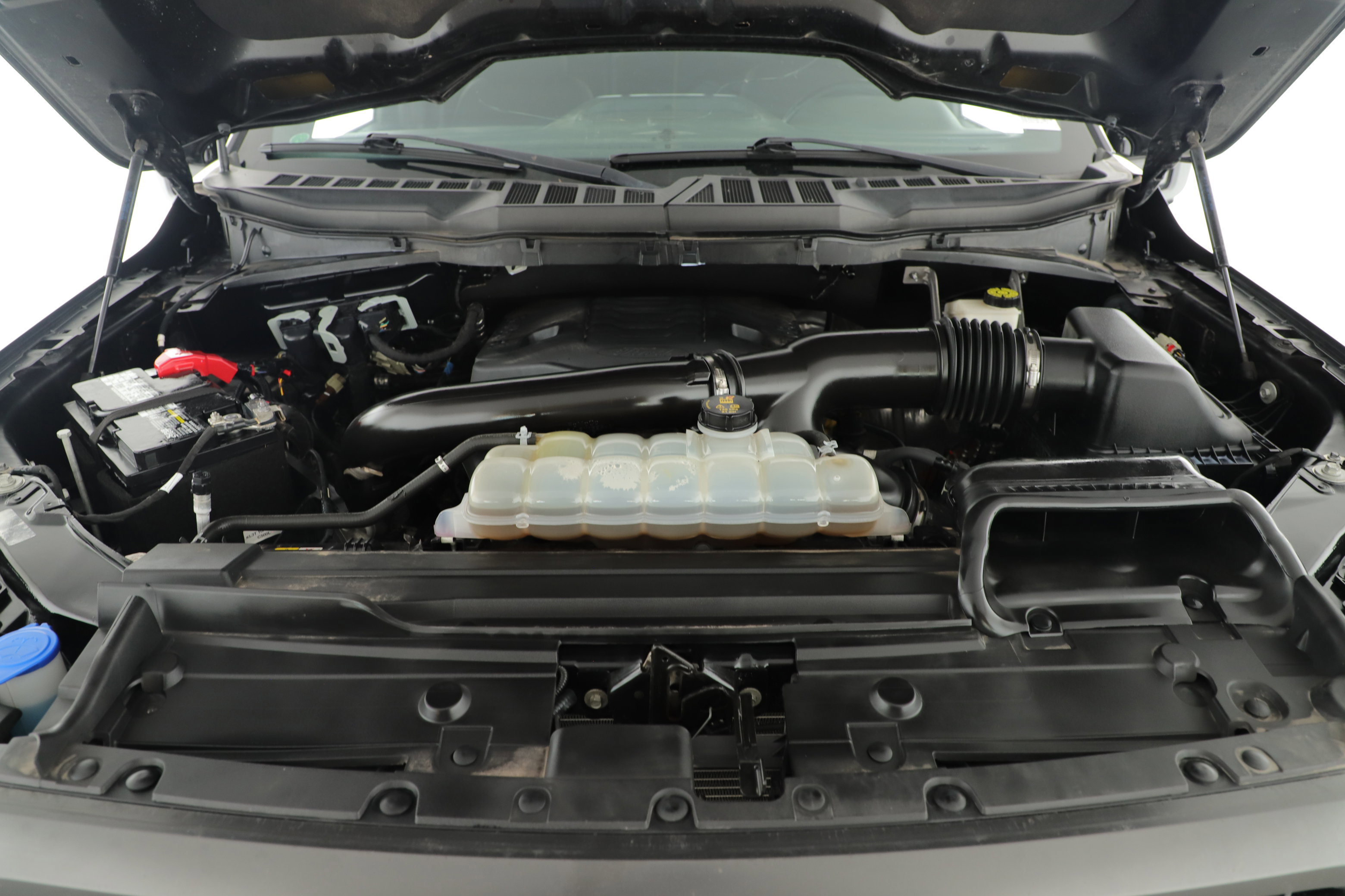 Certified 2022 Ford F150 XLT w/ Equipment Group 302A High image 7