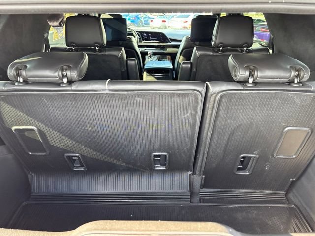 Used 2022 Cadillac Escalade Sport Platinum AWD/4WD image 13
