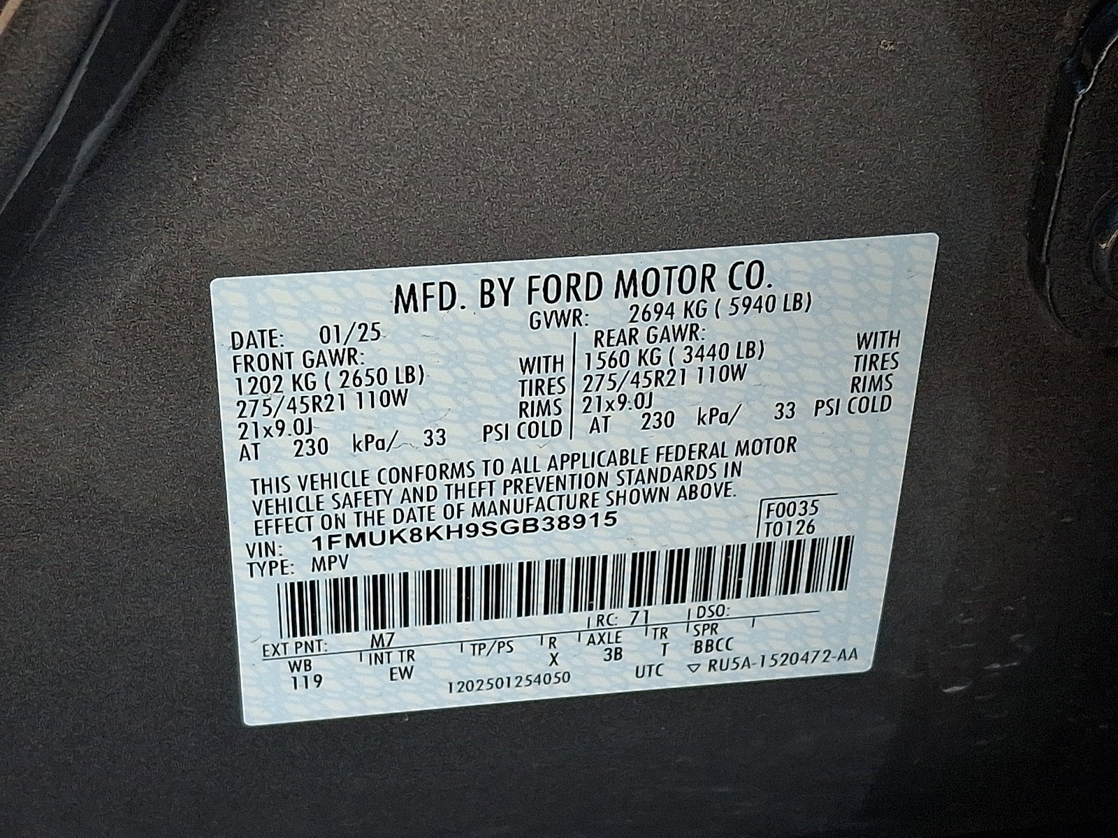 Certified 2025 Ford Explorer ST-Line w/ ST-Line Street Pack image 26