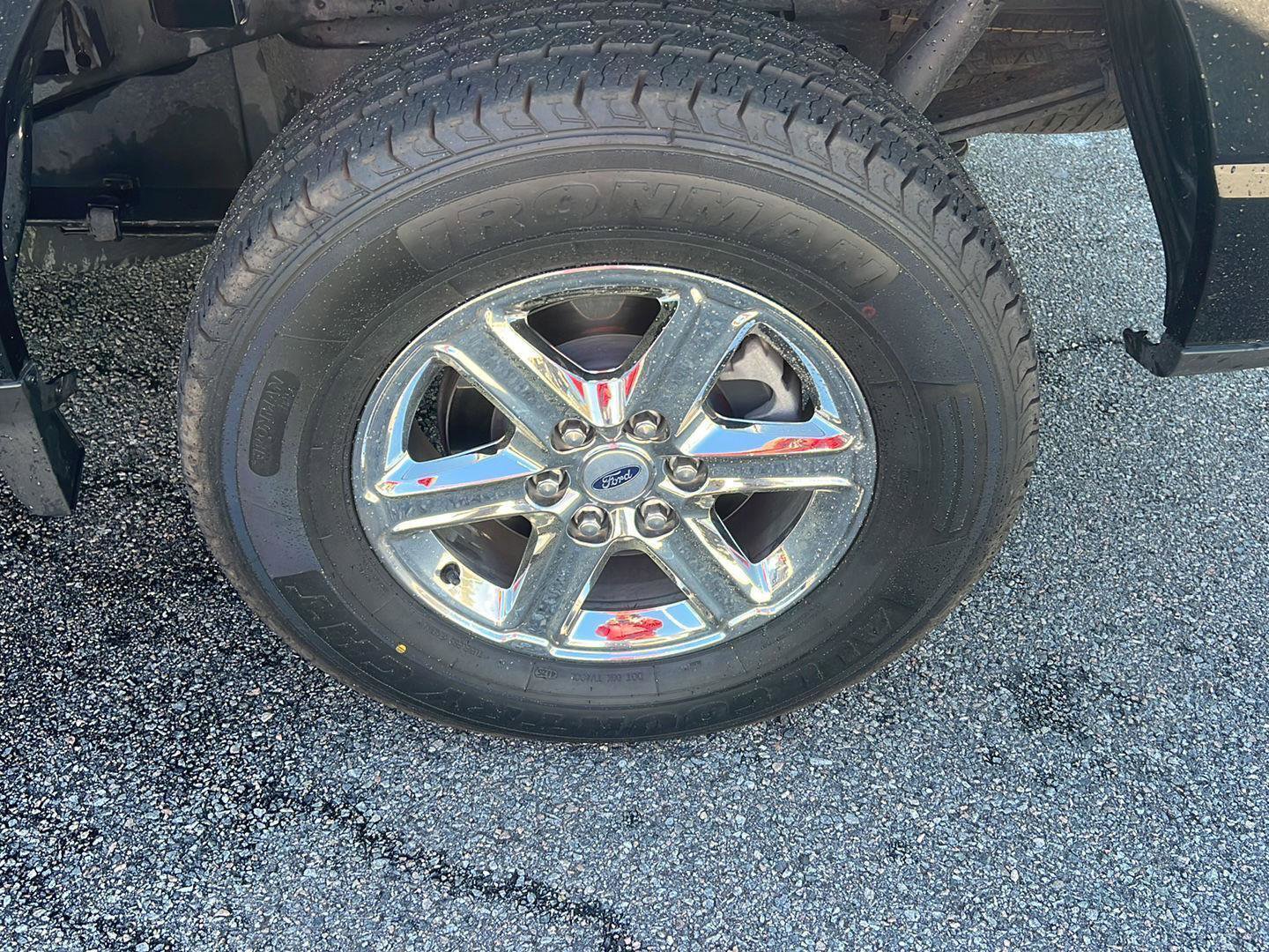 Certified 2024 Ford F150 XLT w/ Mobile Office Package image 37