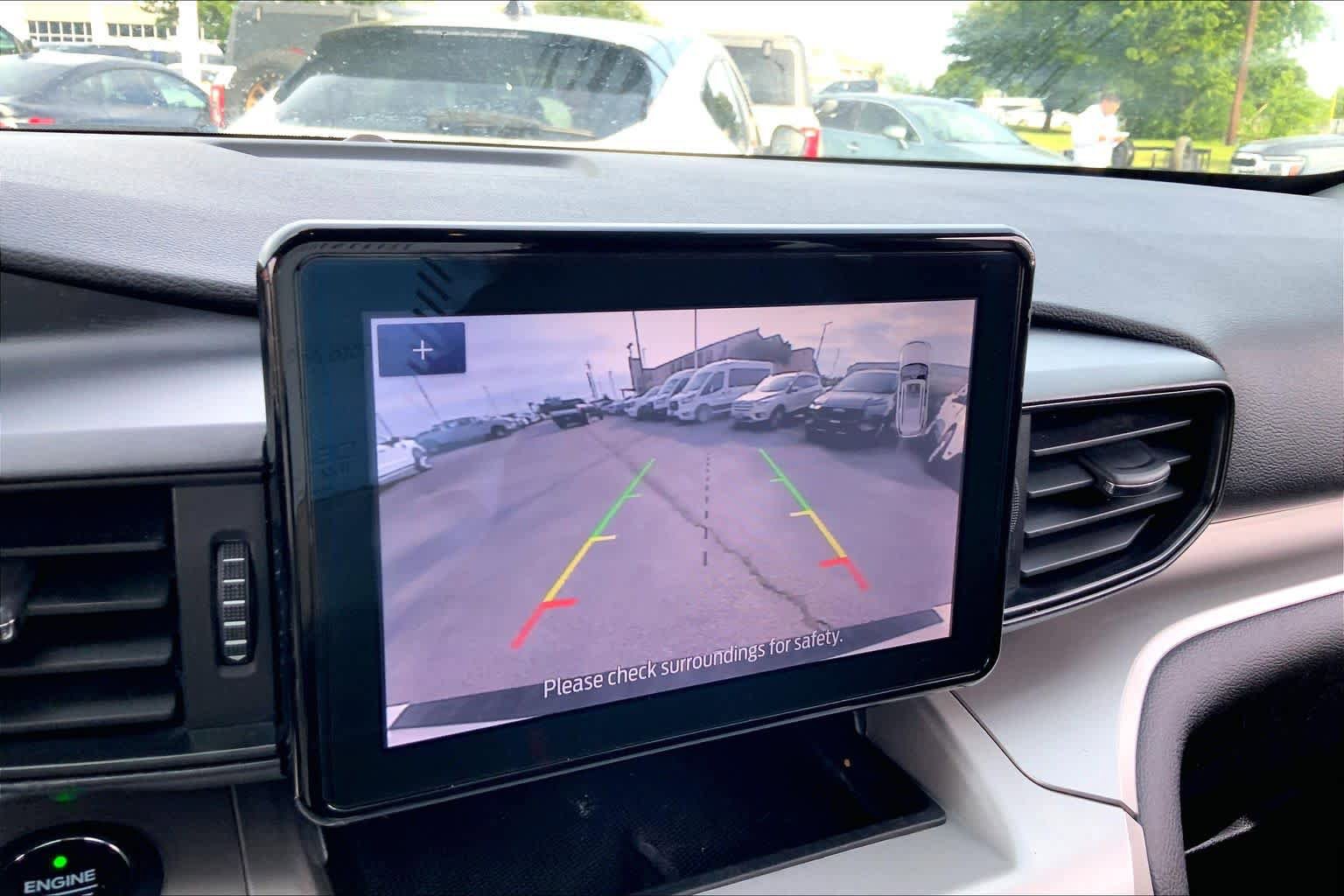 Certified 2021 Ford Explorer XLT RWD image 23