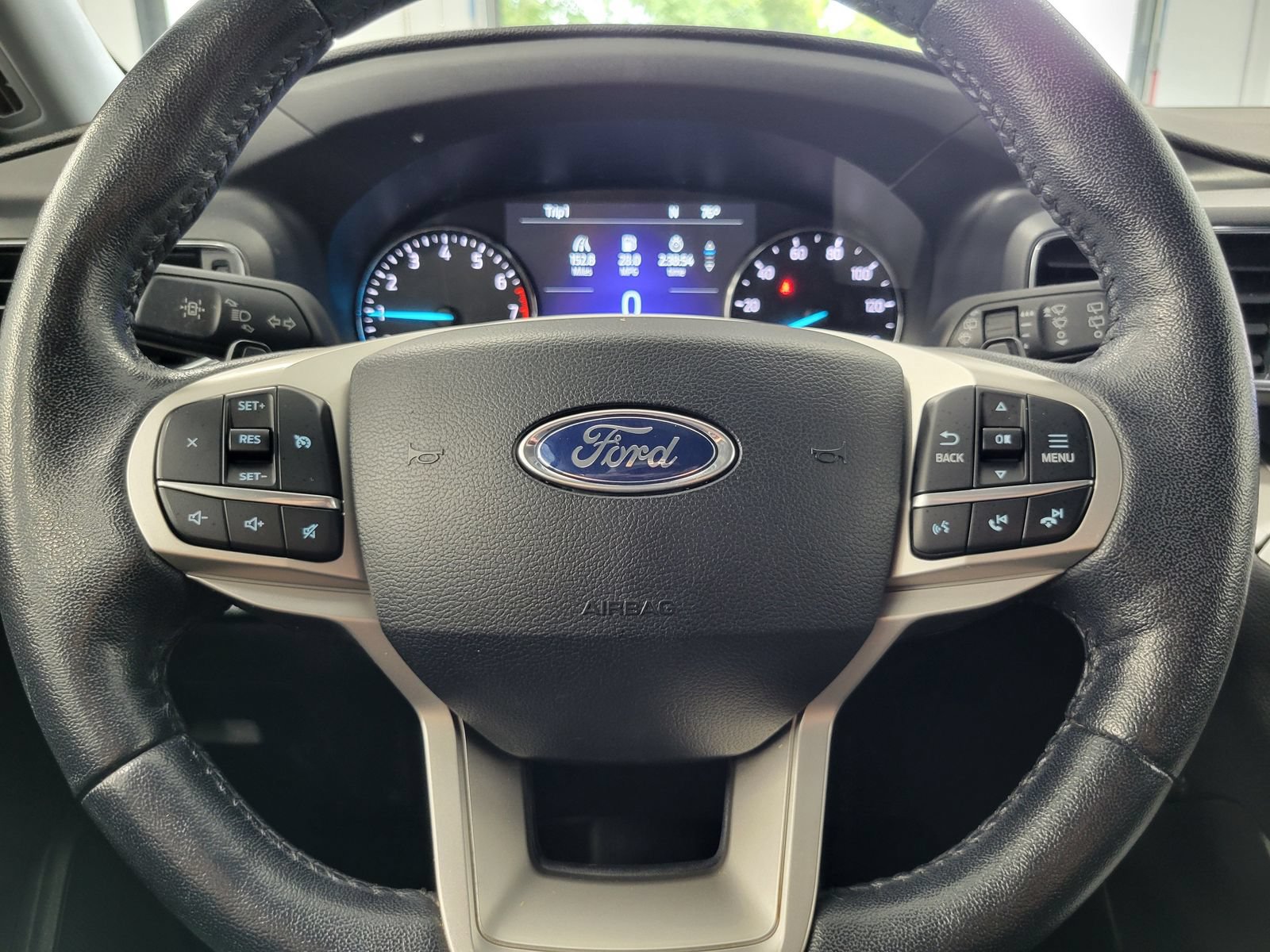 Certified 2020 Ford Explorer XLT w/ Equipment Group 202A AWD/4WD image 12