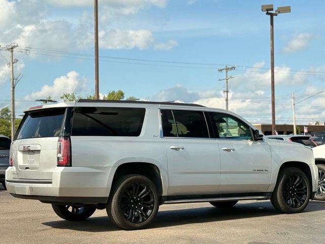 Used 2018 GMC Yukon XL SLT w/ Open Road Package AWD/4WD image 39