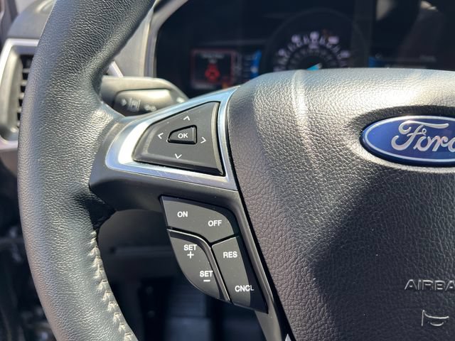 Certified 2024 Ford Edge SEL w/ Convenience Package AWD/4WD image 16