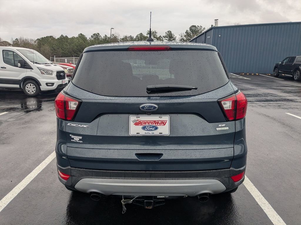 Certified 2019 Ford Escape SE image 5