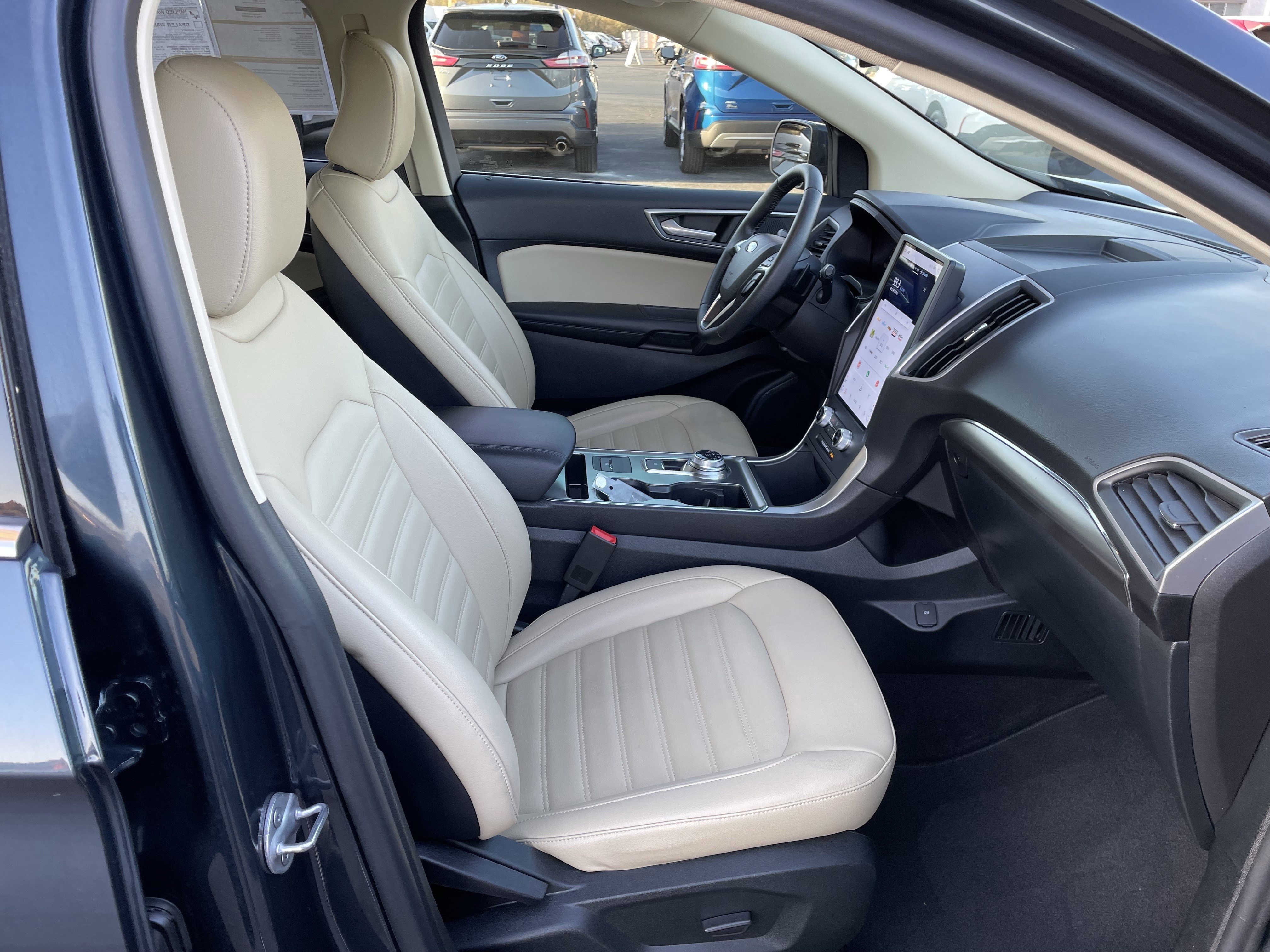 Certified 2022 Ford Edge SEL w/ Convenience Package image 34