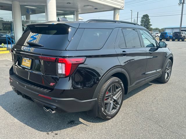 Certified 2025 Ford Explorer ST AWD/4WD image 2