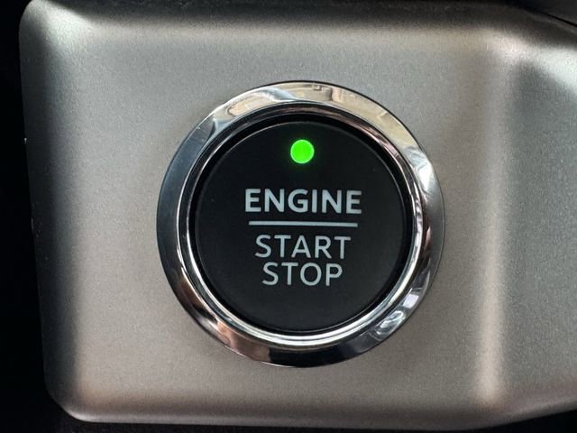 Certified 2024 Ford Expedition Max XLT image 23