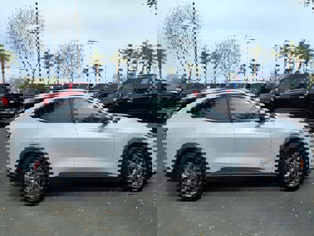 Certified 2023 Ford Mustang Mach-E Select image 6