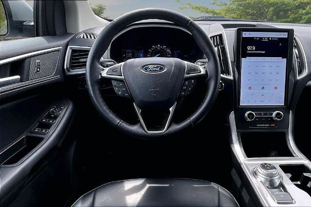 Certified 2024 Ford Edge SEL w/ Convenience Package AWD/4WD image 5
