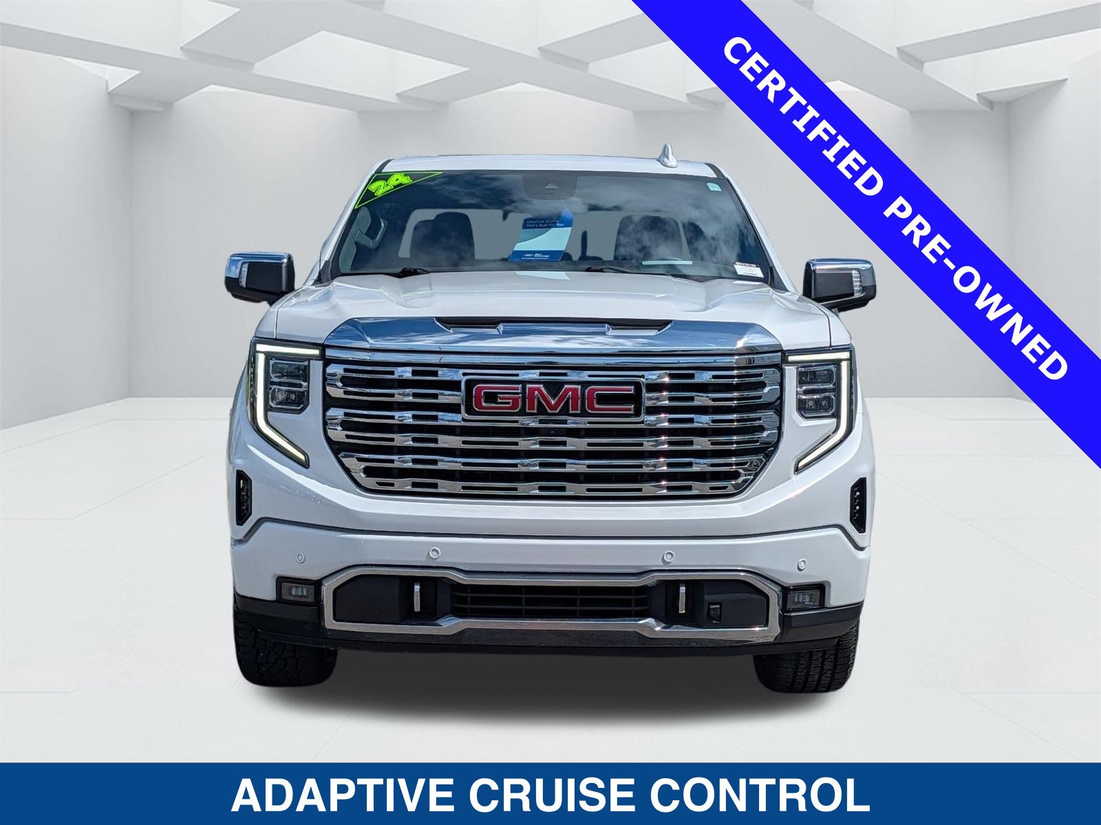 Used 2024 GMC Sierra 1500 Denali w/ Denali Reserve Package AWD/4WD image 9