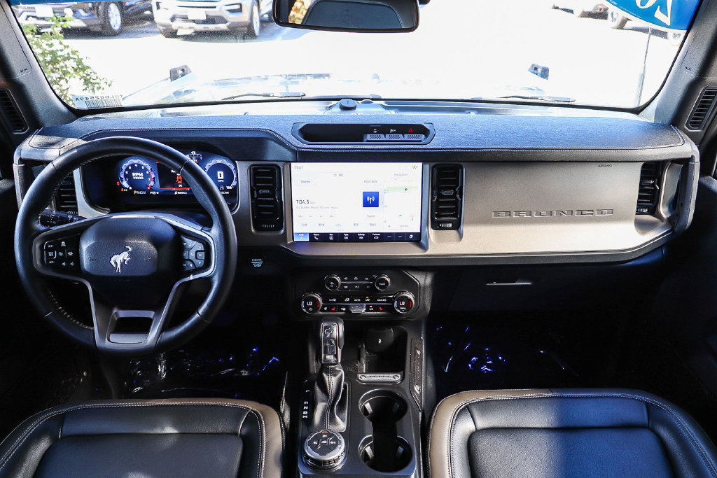 Certified 2025 Ford Bronco Outer Banks AWD/4WD image 18