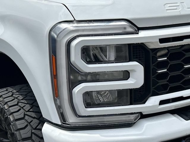 Certified 2023 Ford F350 Lariat w/ Lariat Ultimate Package AWD/4WD image 4
