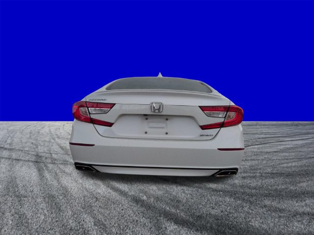 Used 2018 Honda Accord Sport image 5