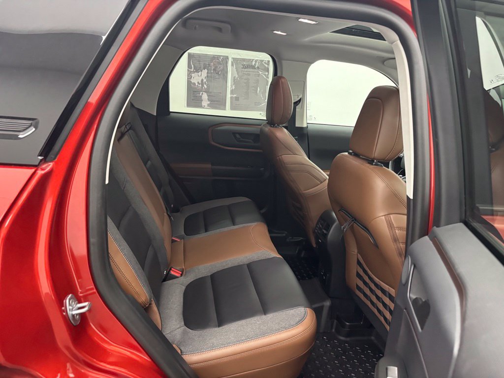 Certified 2022 Ford Bronco Sport Outer Banks w/ Tech Package AWD/4WD image 43