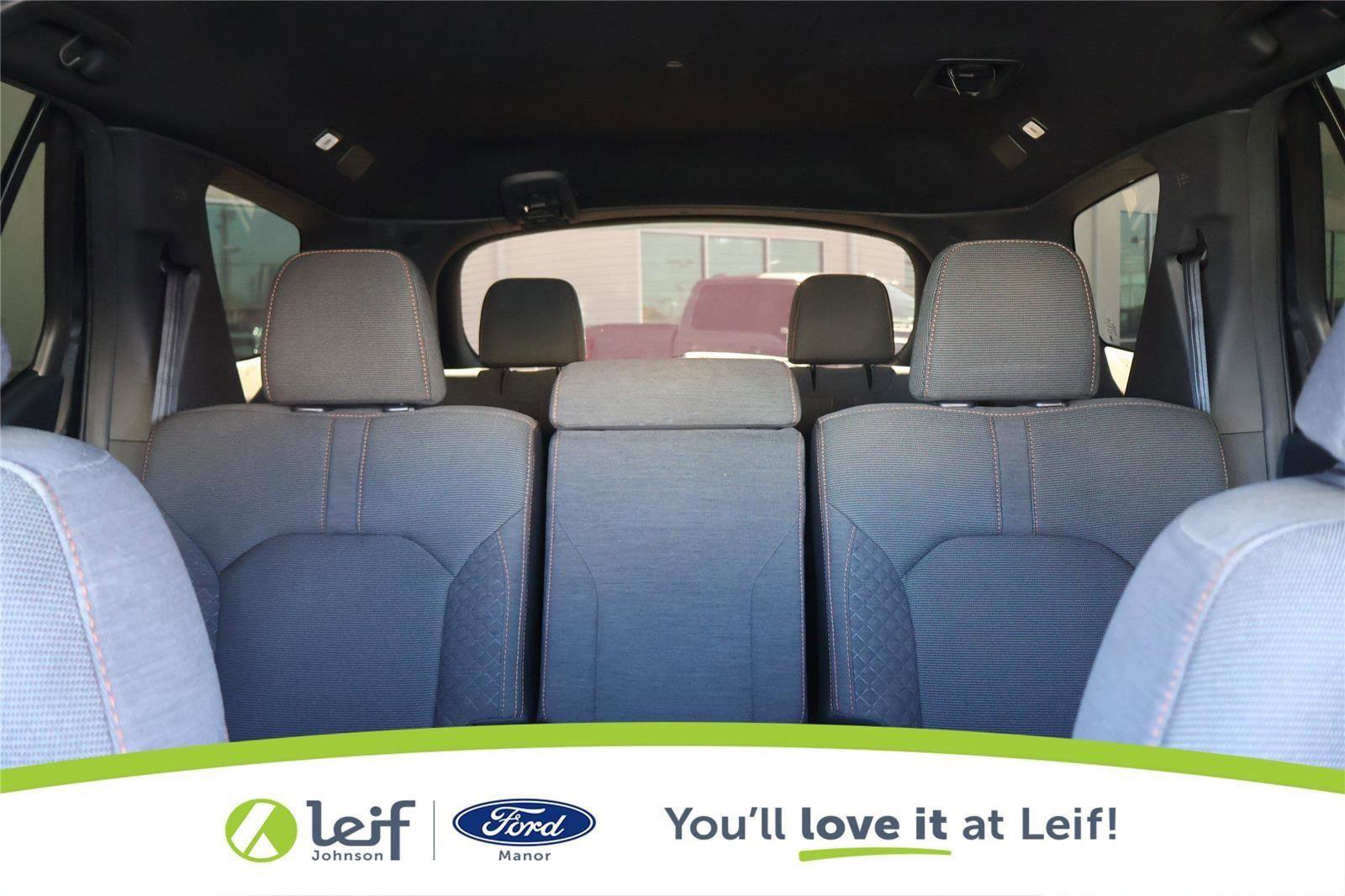 Used 2023 Honda Pilot Sport image 26