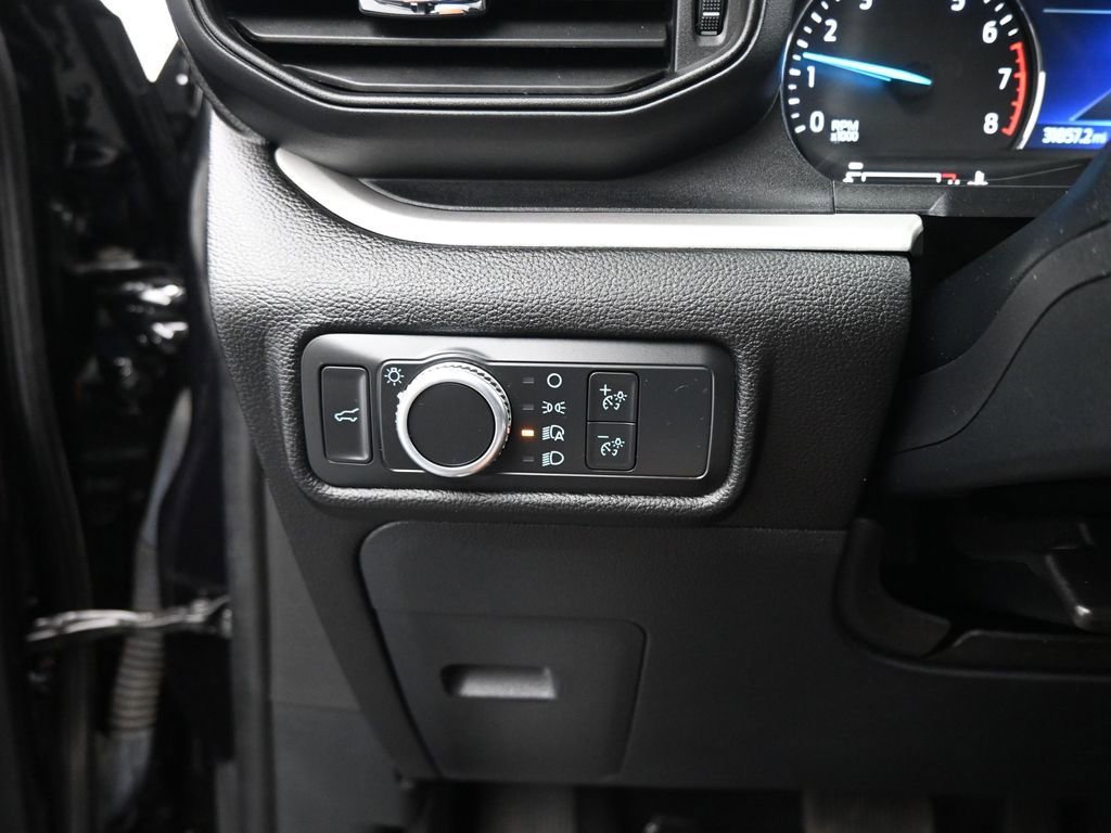 Certified 2022 Ford Explorer XLT image 14