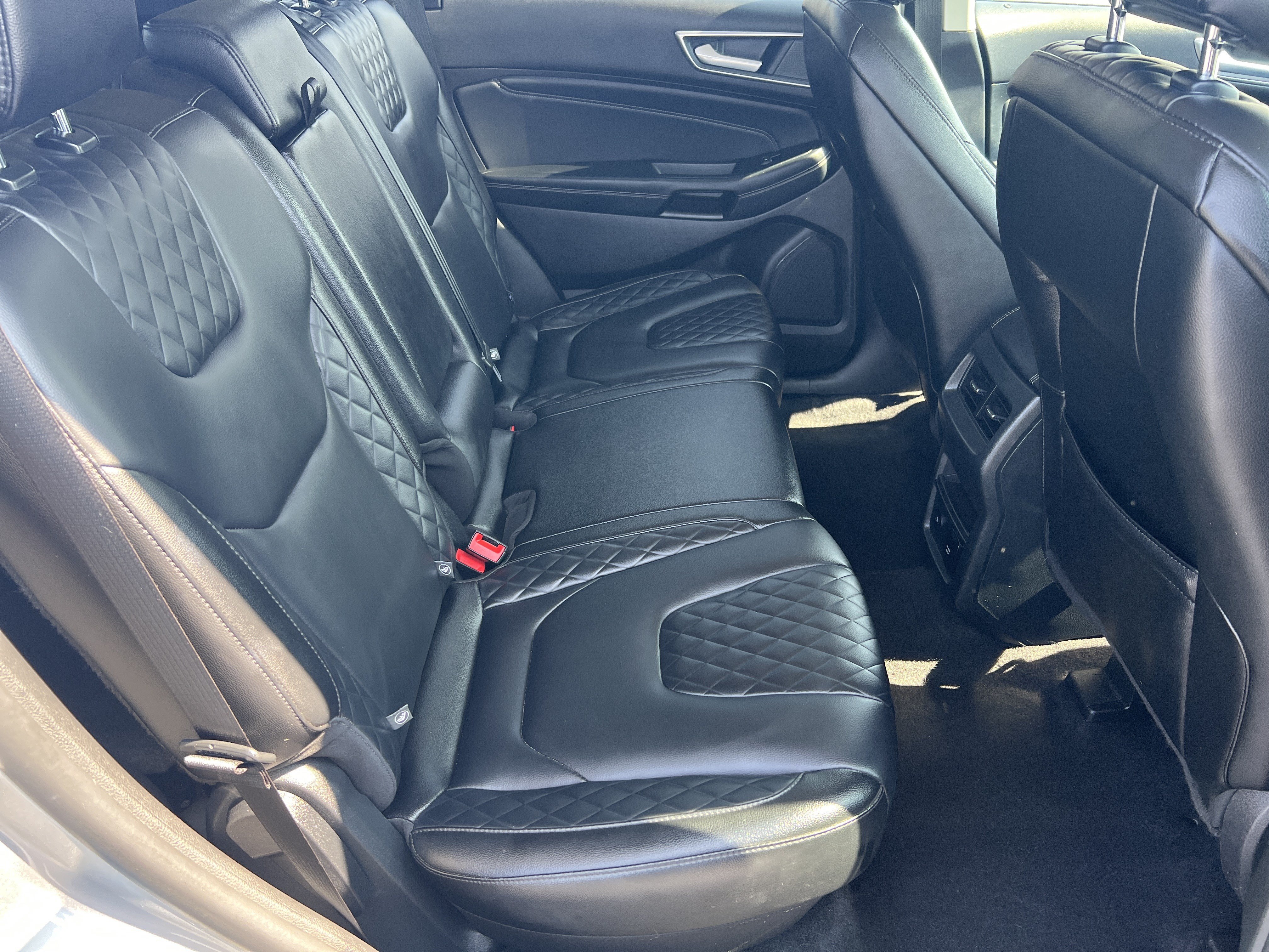 Certified 2024 Ford Edge Titanium AWD/4WD image 16