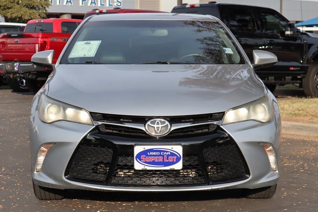Used 2017 Toyota Camry SE image 7