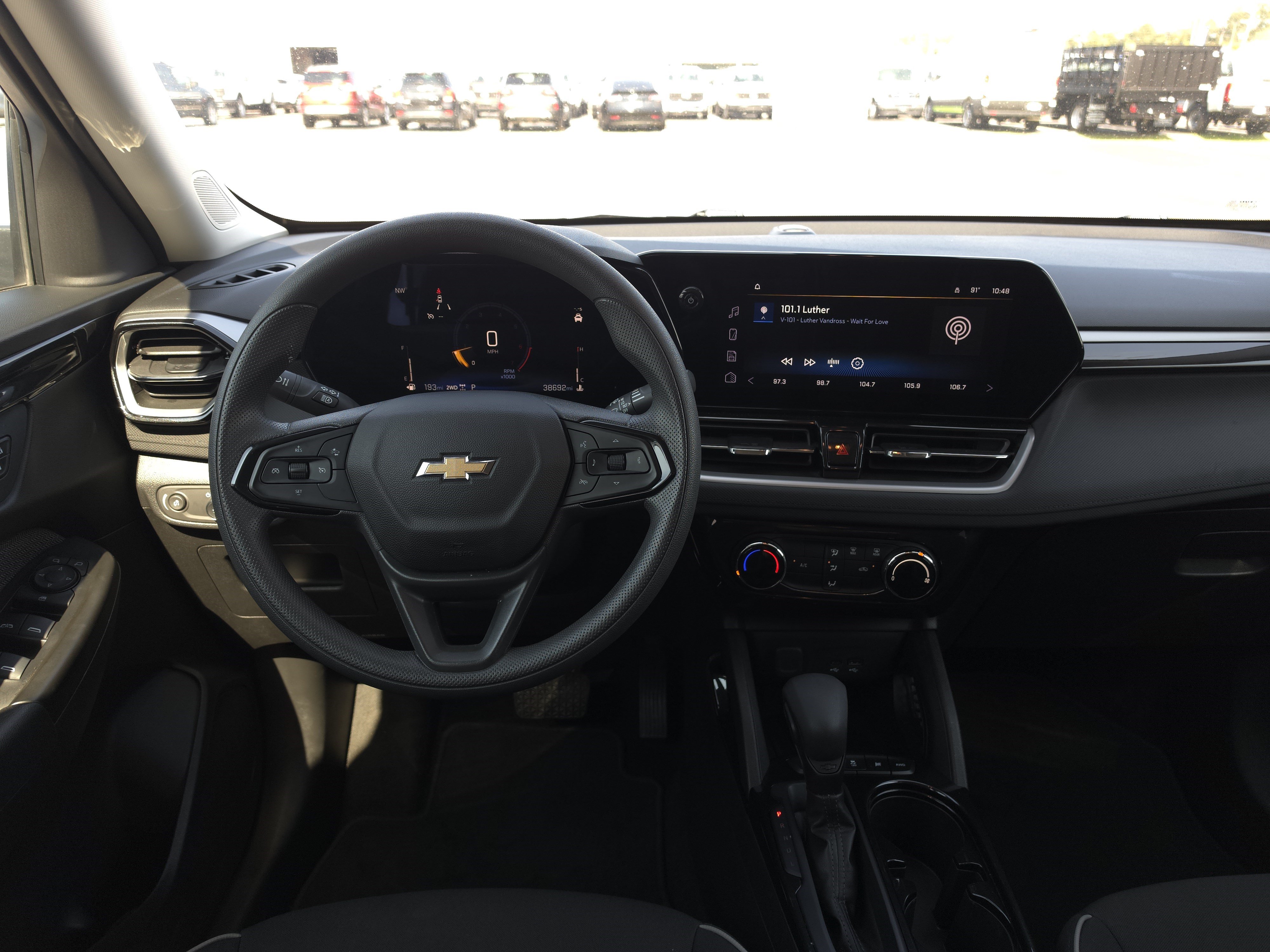 Used 2025 Chevrolet TrailBlazer LT w/ Driver Confidence Package AWD/4WD image 12