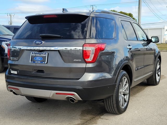 Certified 2017 Ford Explorer Limited w/ Equipment Group 301A image 6