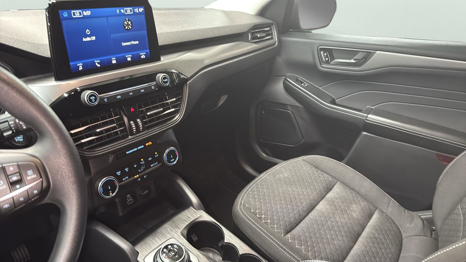 Certified 2025 Ford Escape Active image 20