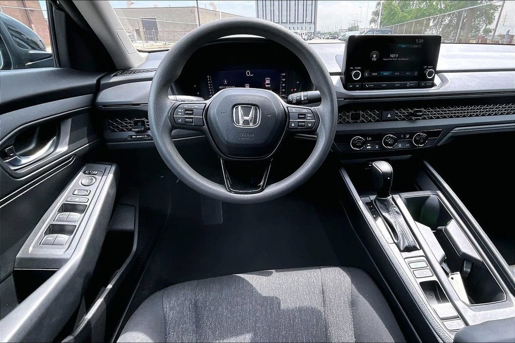 Used 2023 Honda Accord LX image 5