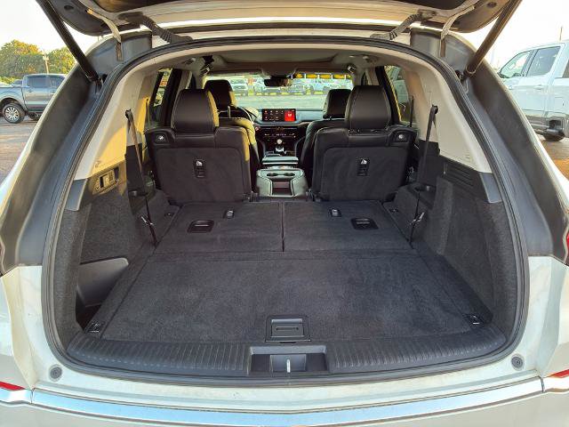 Used 2022 Acura MDX w/ Technology Package AWD/4WD image 9