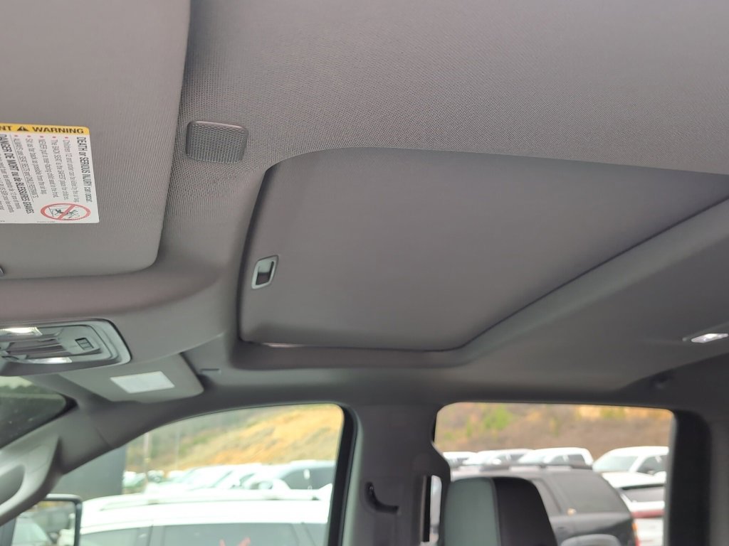 Used 2022 Chevrolet Silverado 2500 LTZ image 9