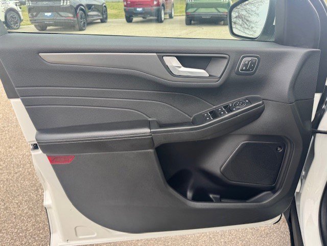 Certified 2023 Ford Escape Active w/ Tech Pack #2 image 10