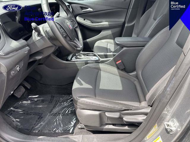 Used 2025 Buick Encore GX Preferred FWD image 32
