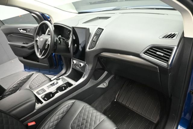 Certified 2024 Ford Edge Titanium w/ Equipment Group 301A AWD/4WD image 27
