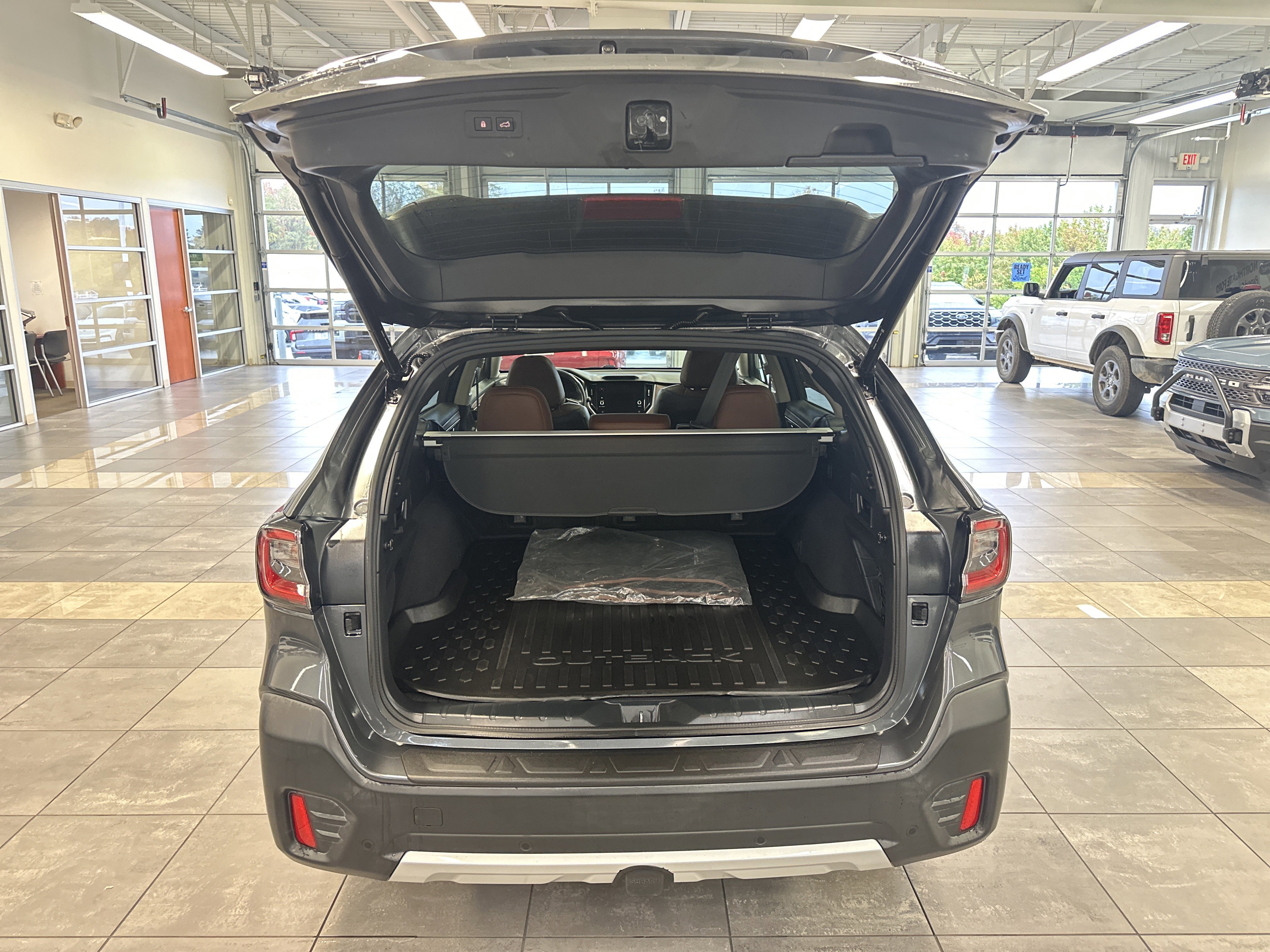 Used 2021 Subaru Outback Touring XT image 29