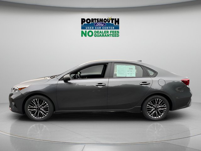 Used 2023 Kia Forte GT-Line FWD image 2