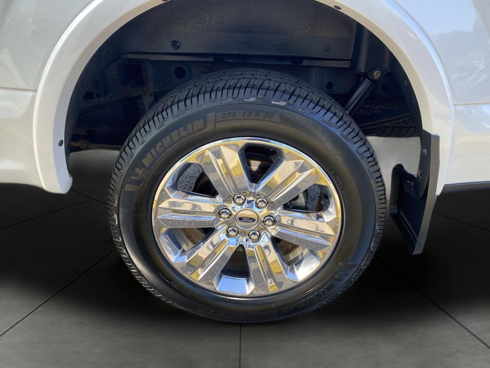Certified 2019 Ford F150 Lariat w/ Equipment Group 502A Luxury AWD/4WD image 6