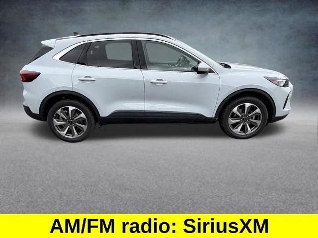 Certified 2025 Ford Escape Platinum AWD/4WD image 7