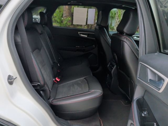 Certified 2020 Ford Edge ST-Line FWD image 16