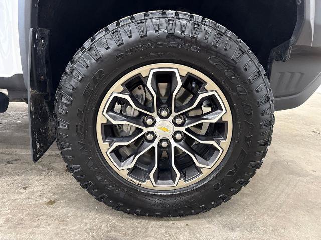 Used 2019 Chevrolet Colorado ZR2 AWD/4WD image 11