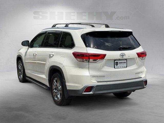 Used 2019 Toyota Highlander Limited Platinum AWD/4WD image 13