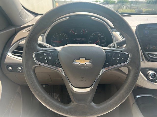 Used 2024 Chevrolet Malibu LT FWD image 22