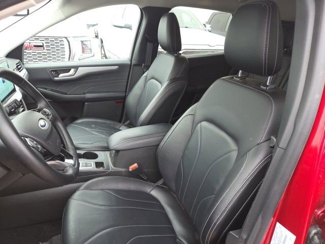 Certified 2025 Ford Escape Base w/ PHEV Premium Package image 8