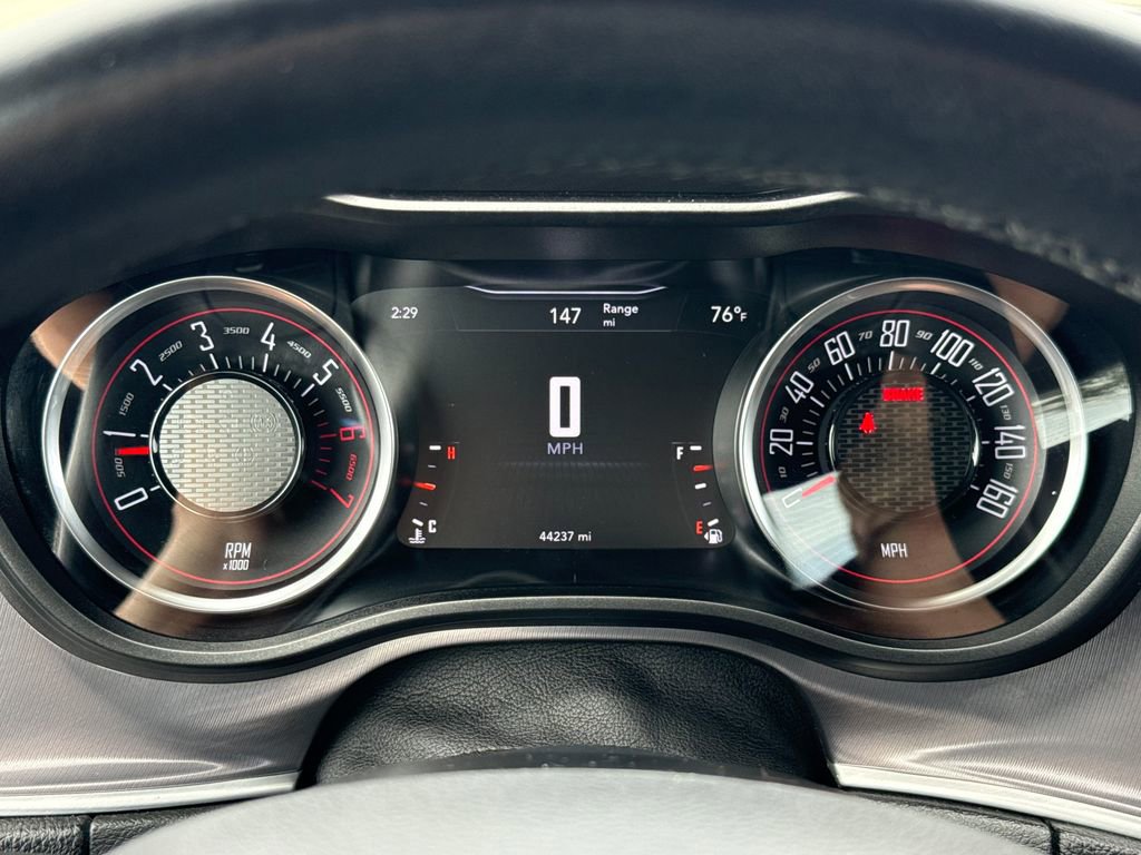 Used 2020 Dodge Challenger R/T image 17