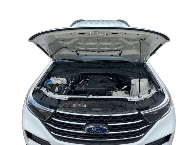 Certified 2020 Ford Explorer XLT w/ Comfort Package AWD/4WD image 16