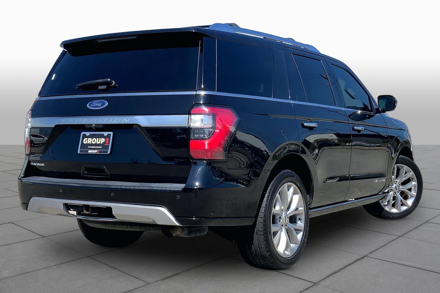 Certified 2019 Ford Expedition Platinum RWD image 22