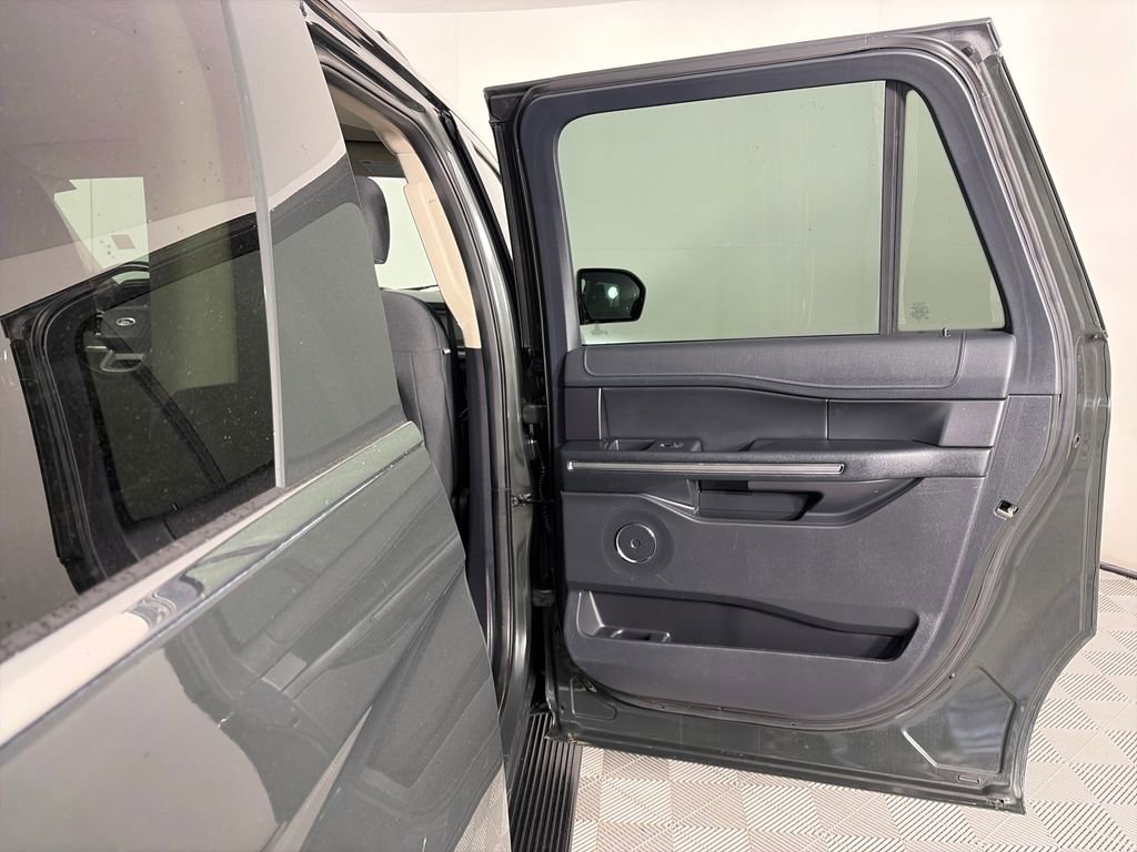 Certified 2022 Ford Expedition Max XLT image 28