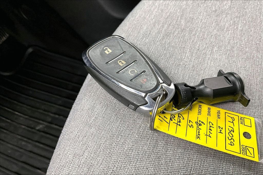 Used 2024 Chevrolet Equinox LS w/ LS Convenience Package image 13