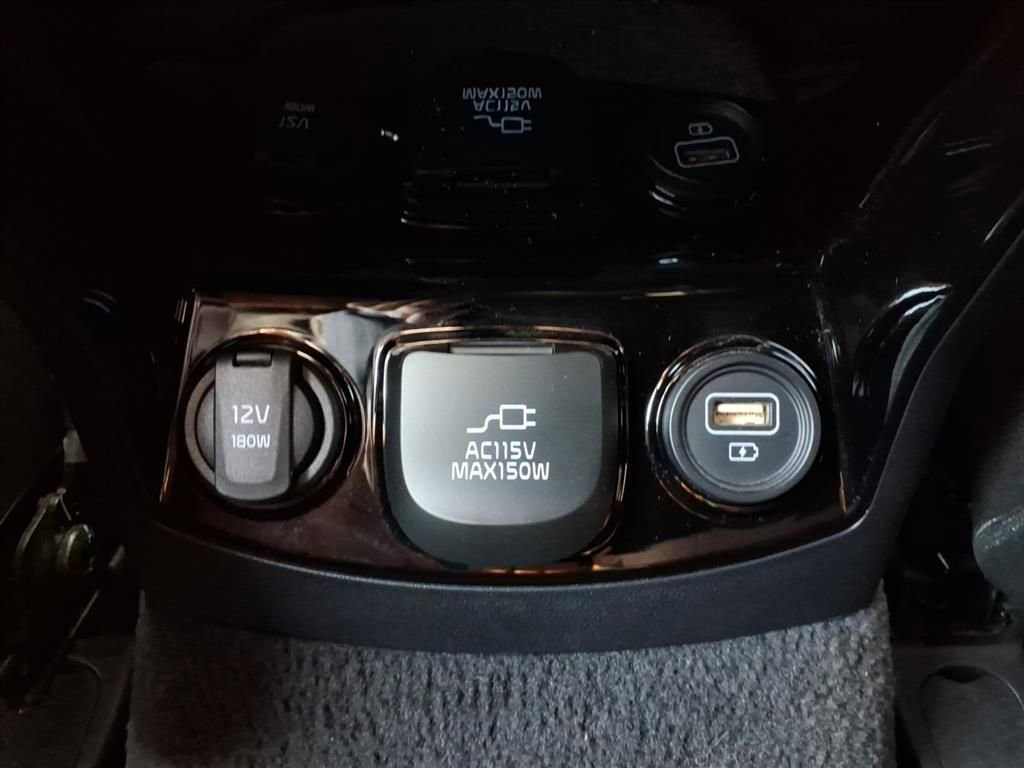 Used 2023 Kia Sorento SX Prestige image 32