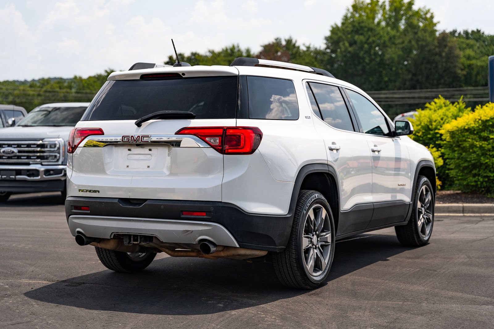 Used 2018 GMC Acadia SLT FWD image 7