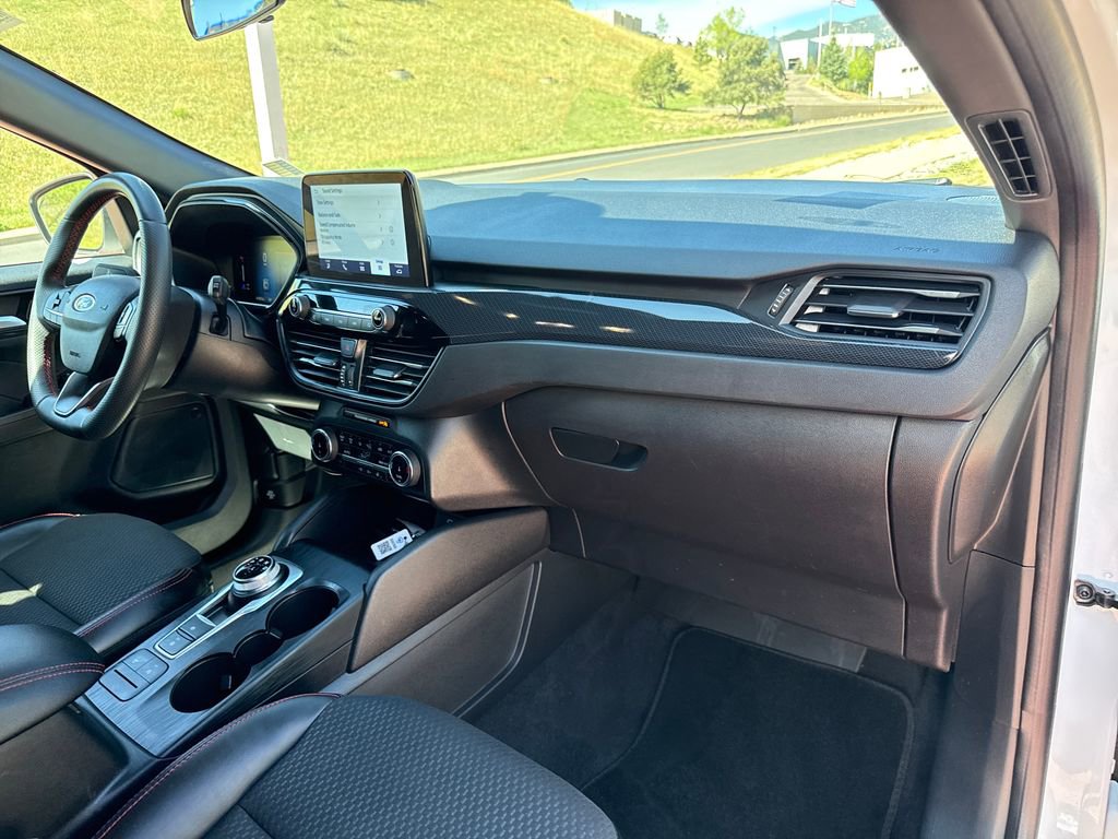 Certified 2023 Ford Escape ST-Line AWD/4WD image 29